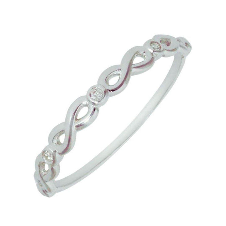 Anillo de Oro Blanco de 18K con Diamantes – Delicadeza y Luz