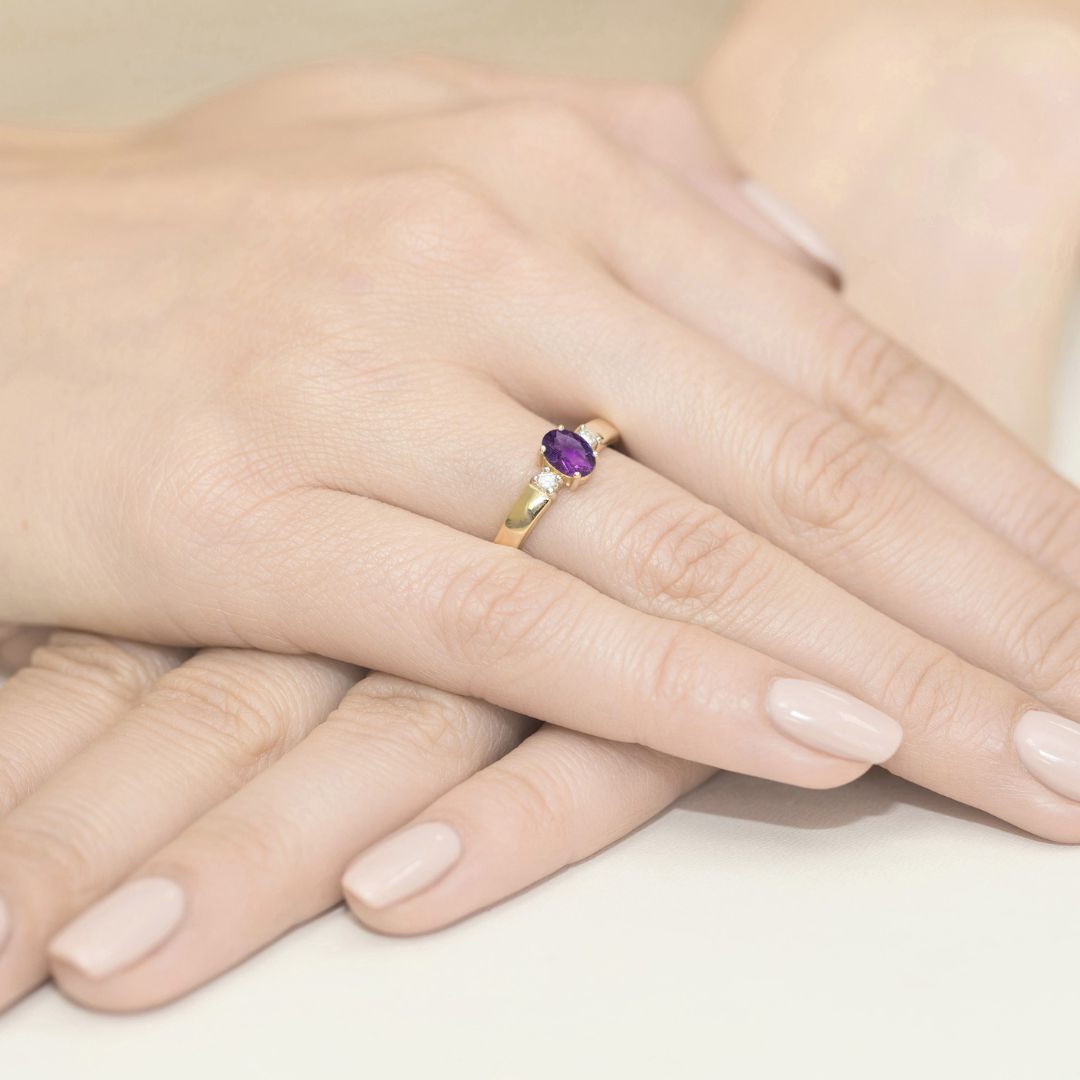 Anillo Elisa de Oro 14K con Amatista y Diamantes