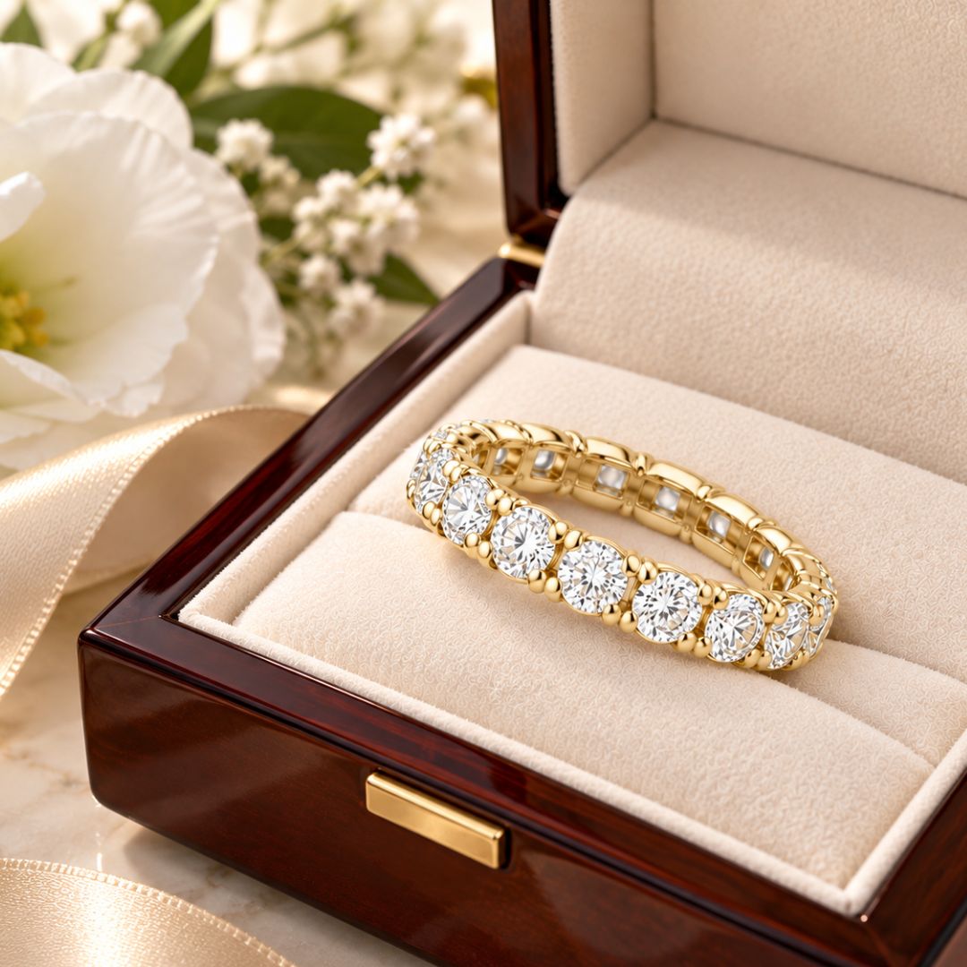 Anillo Eternidad Diamantes 3,20–3,80 ct en Oro 14K