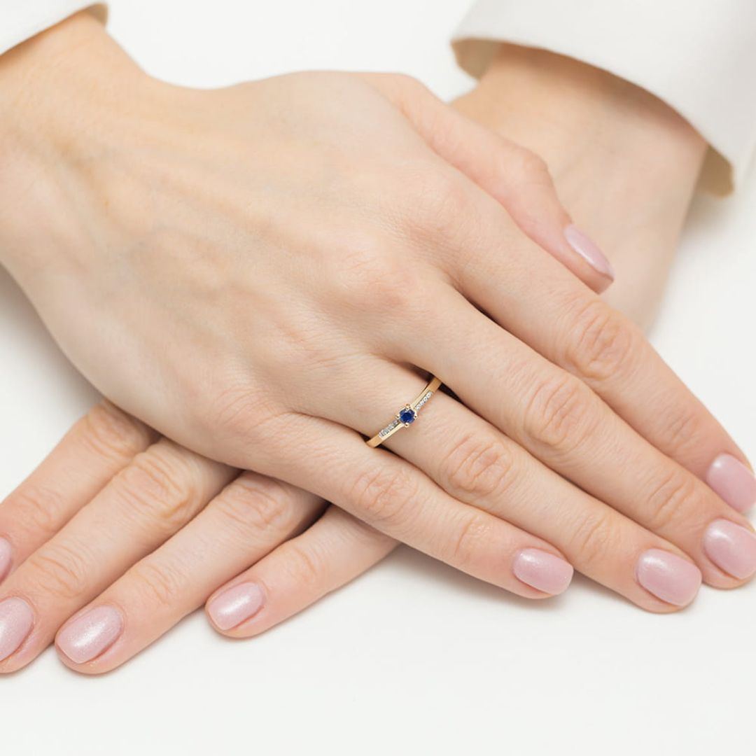 Anillo Lina de Oro 14K con Zafiro y Diamantes