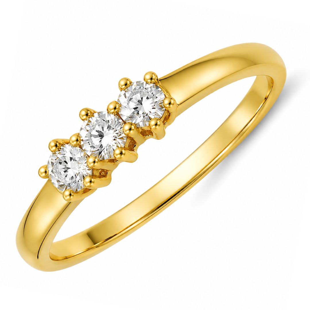 Anillo Oro Amarillo 18K con Tres Circonitas – Sutileza y Luz en Cada Detalle