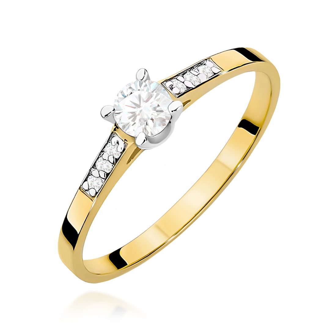 Anillo de Compromiso Clara de Oro 9K con Diamantes de Laboratorio 0,21 ct