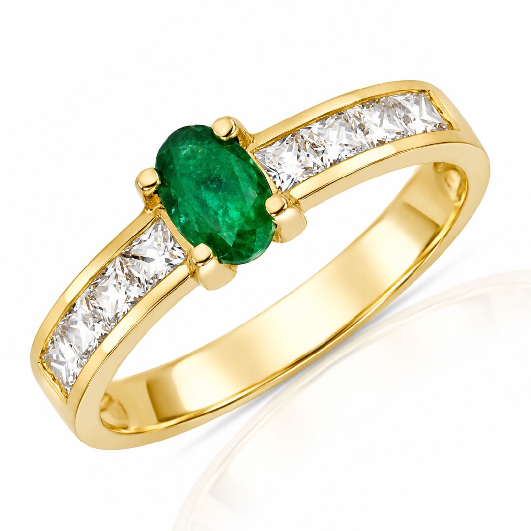 Anillo de Oro 18K con Esmeralda Fina y Circonitas Baguette