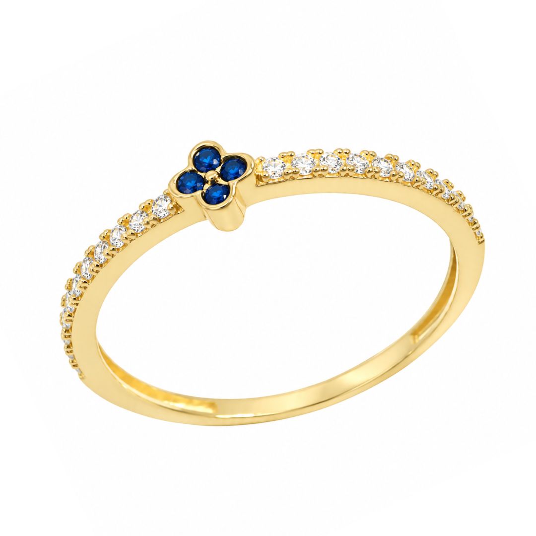 Anillo de Oro 18K con Trébol Azul y Circonitas