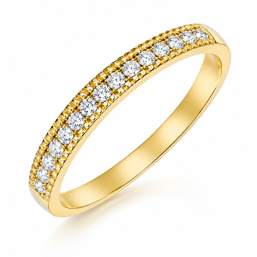 Anillo de Oro de 18K con Circonitas – Brillo Infinito