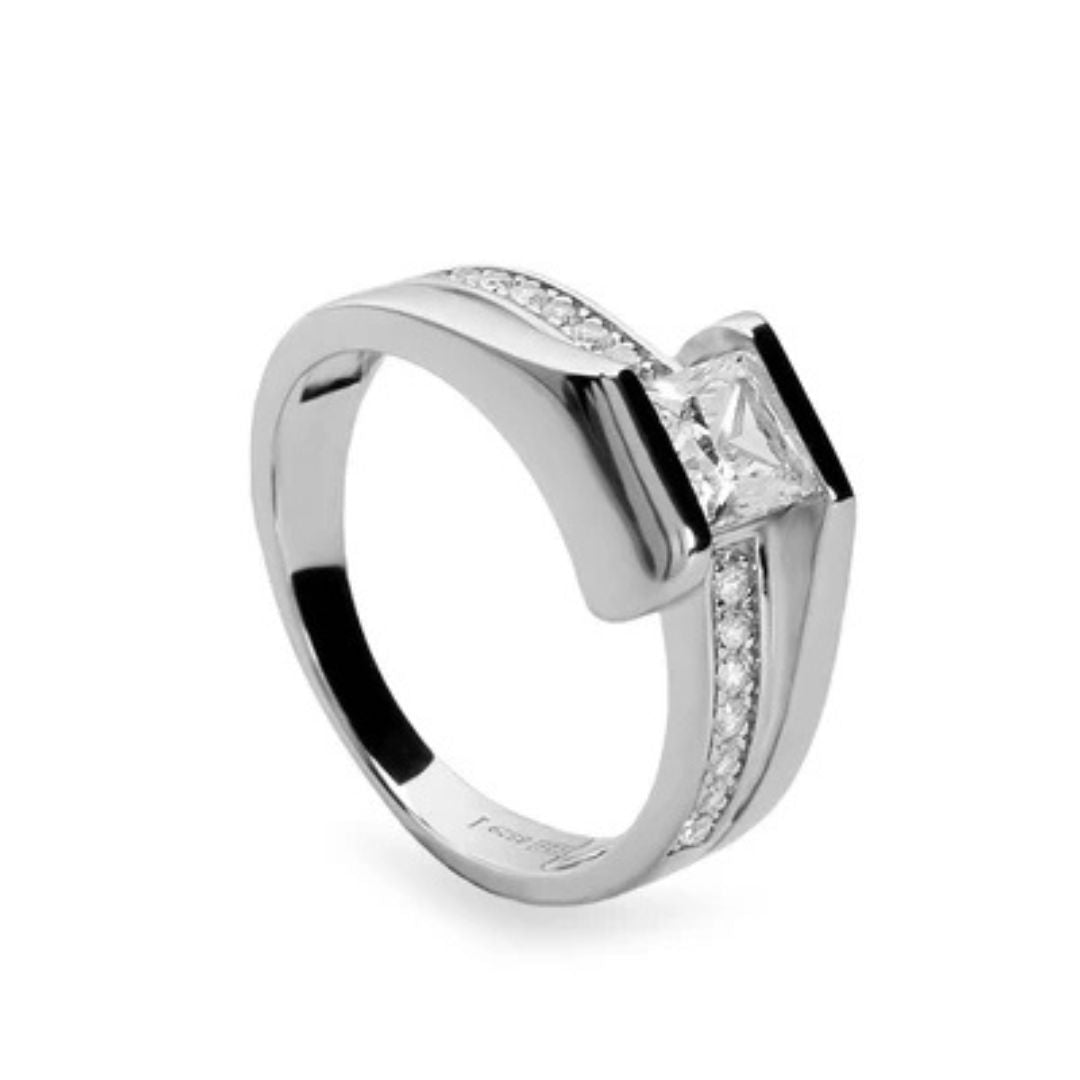 Anillo de Plata de Ley 925 con Circonitas – Diseño Moderno Talla 16