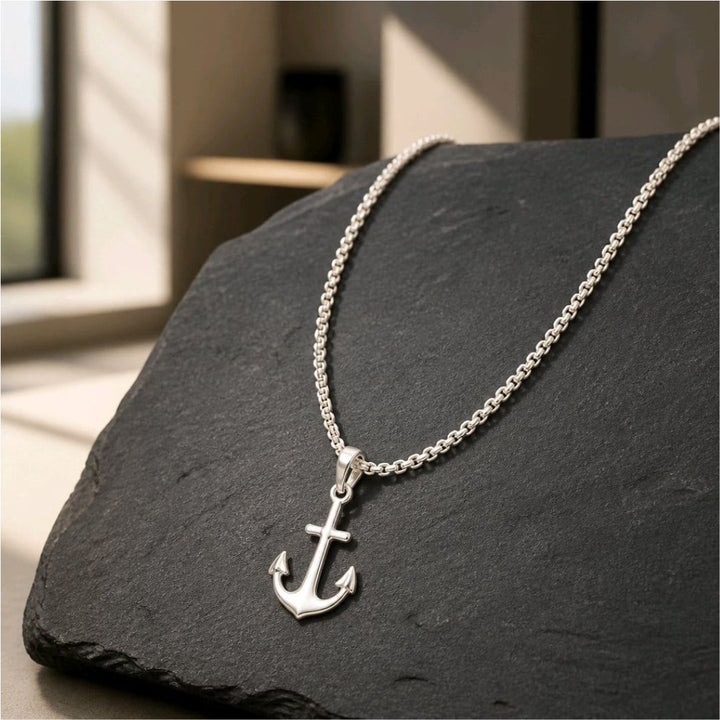 Collar de Acero para Hombre con Colgante de Ancla