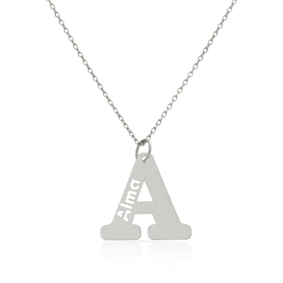 Gargantilla de plata letra con nombre personalizado