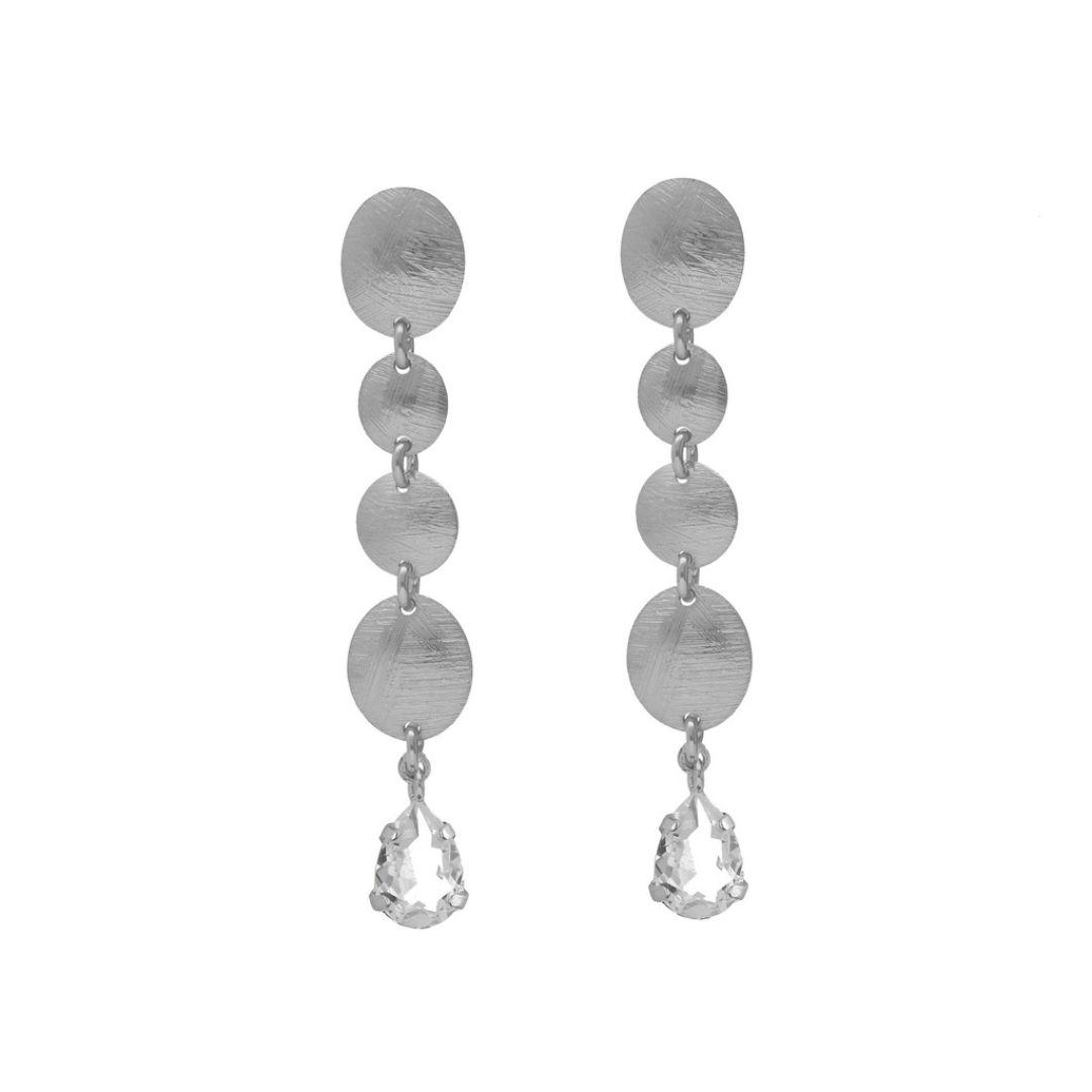 Pendientes largos noise de cristal blanco en plata de ley bañada en rodio  · Victoria Cruz