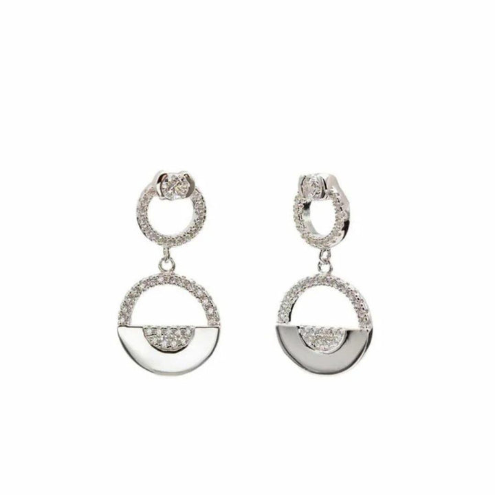 Pendientes colgantes dos círculos de diferentes diámetros con circonitas de plata