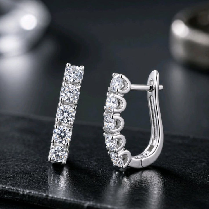 Pendientes de Plata con Cinco Circonitas y Cierre Catalán