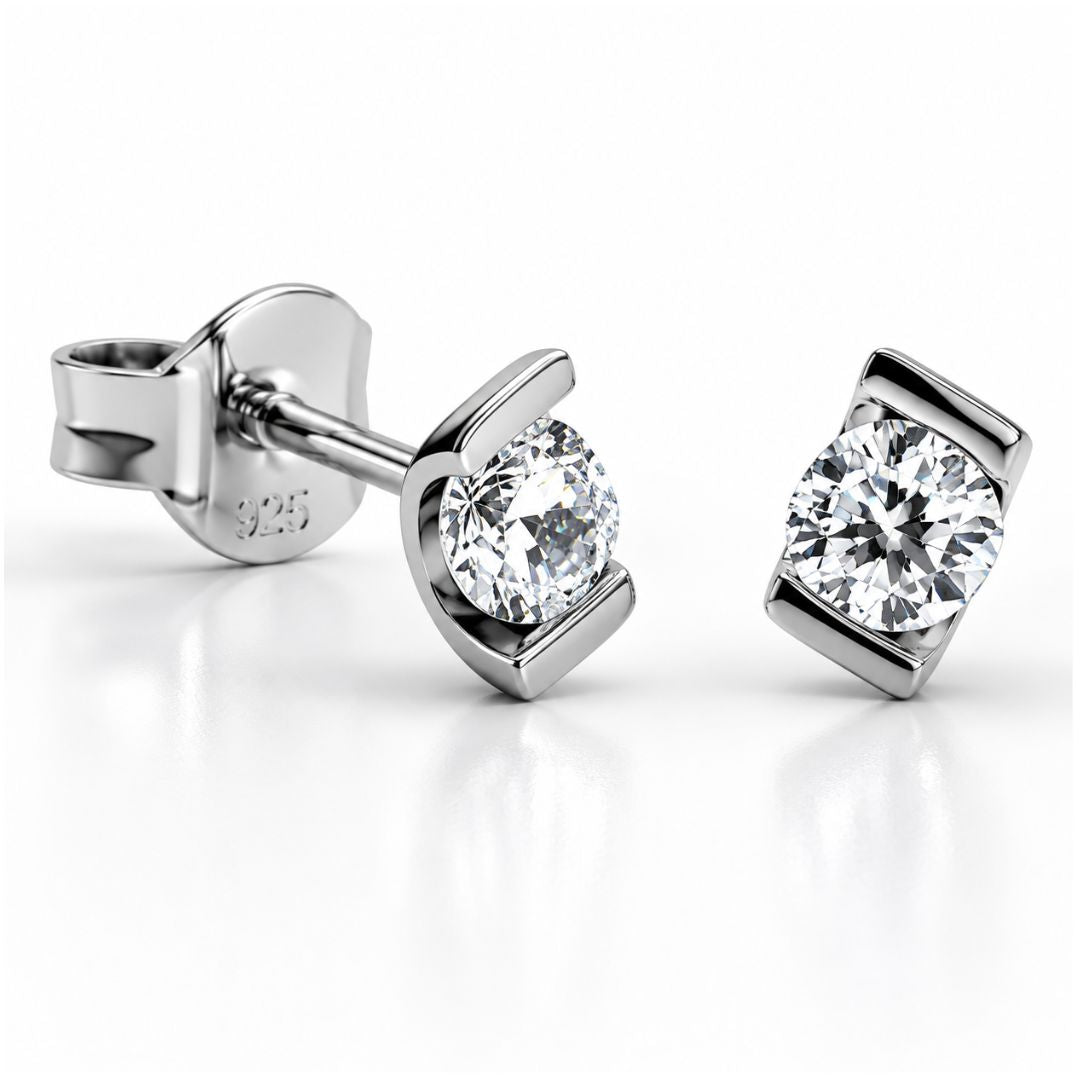 Pendientes de Plata de Ley 925 con Circonita Brillante – Diseño Minimalista