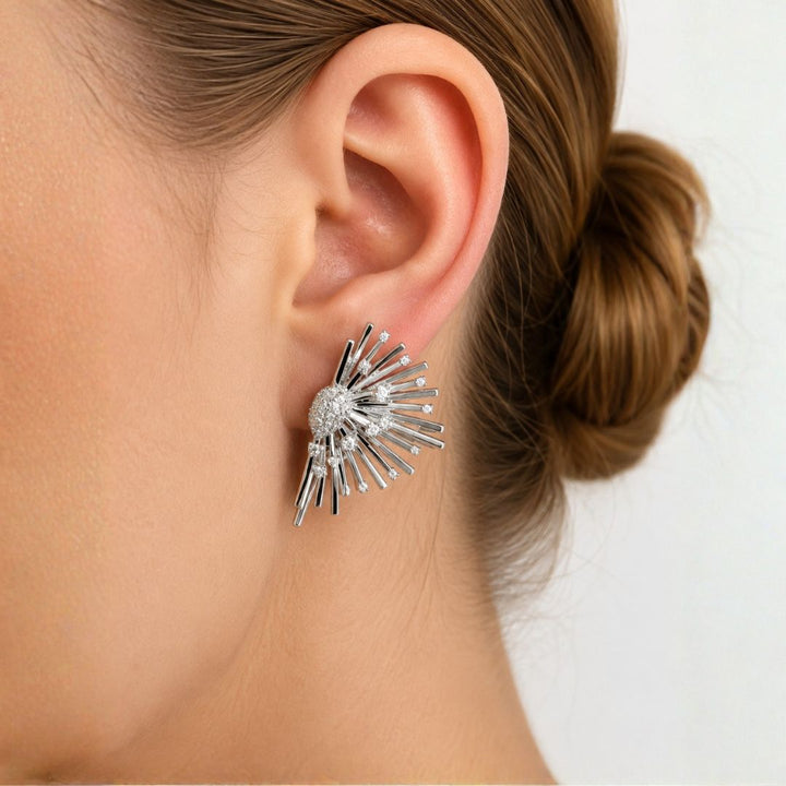 Pendientes de Plata de Ley 925 con Circonitas Diseño Atrevido y Moderno