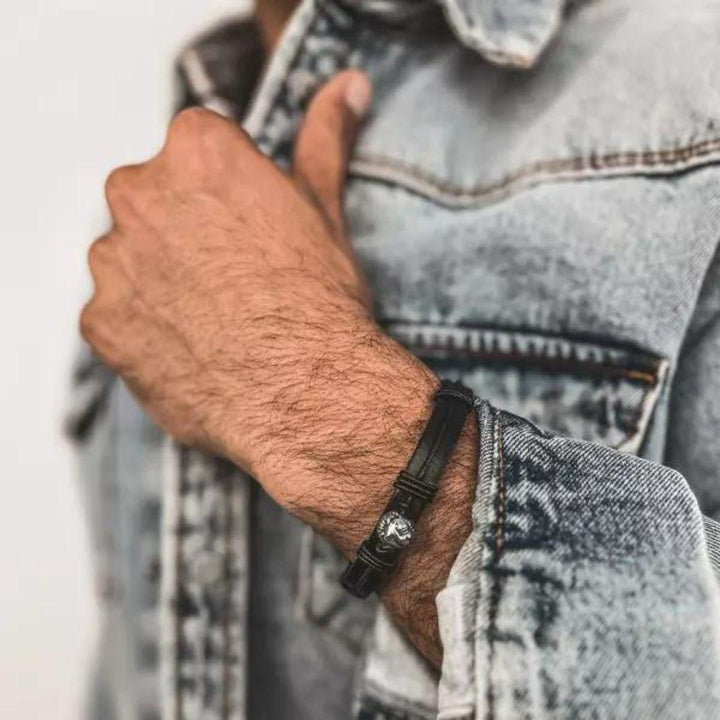 Pulsera de Piel Natural Negra y Acero Inoxidable 316L con Cabeza de León