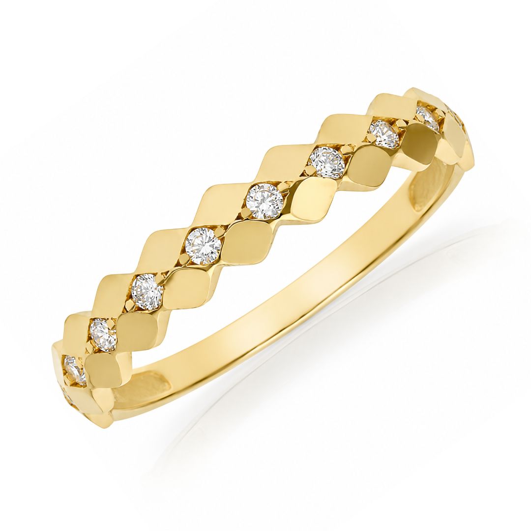 Anillo de oro amarillo 18k  rombos con circonitas blancas